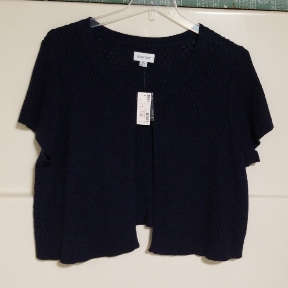 Women's 22/24 plus size Cardigan sweater.